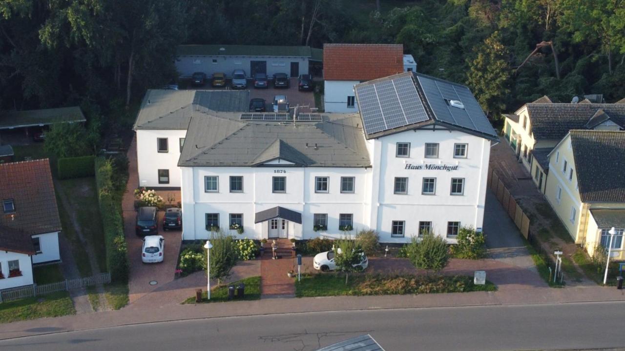 Hotel Haus Moenchgut Thiessow Eksteriør bilde